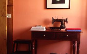 Sintra Small Hostel